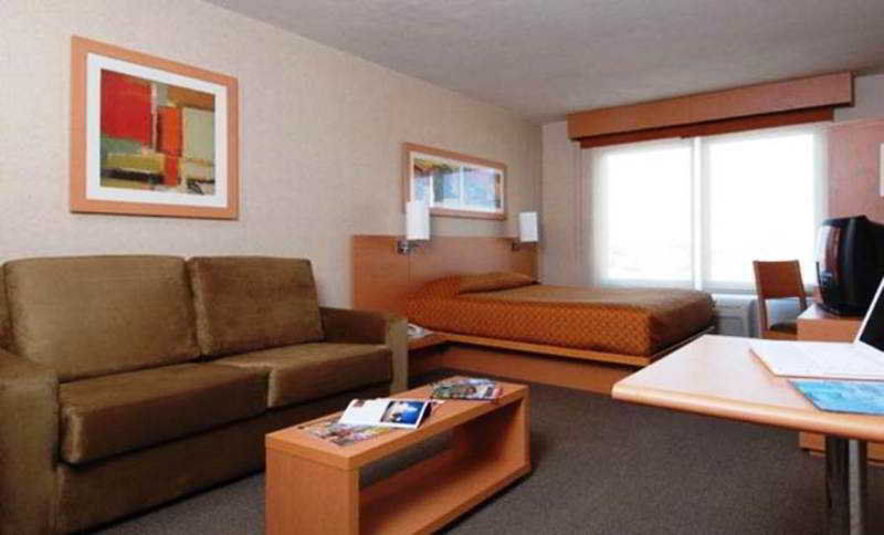 City Express By Marriott Monterrey Santa Catarina Стая снимка